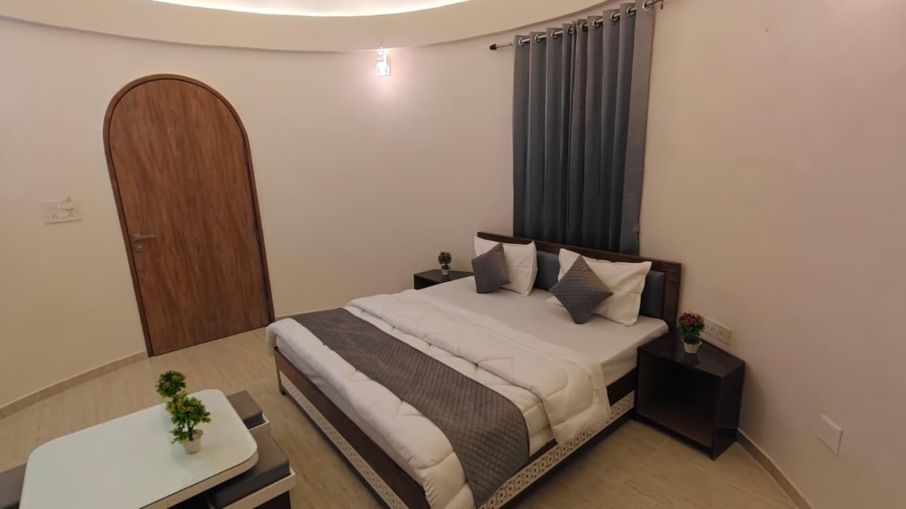 Dome Cottage Premium